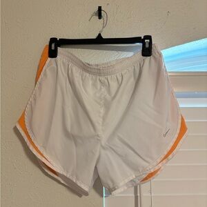 Nike - White & Orange Shorts